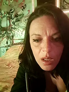 bellad0nna online show from April 16, 8:08 pm