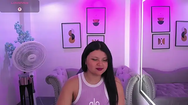 Natty bella online show from March 9, 7:39 pm