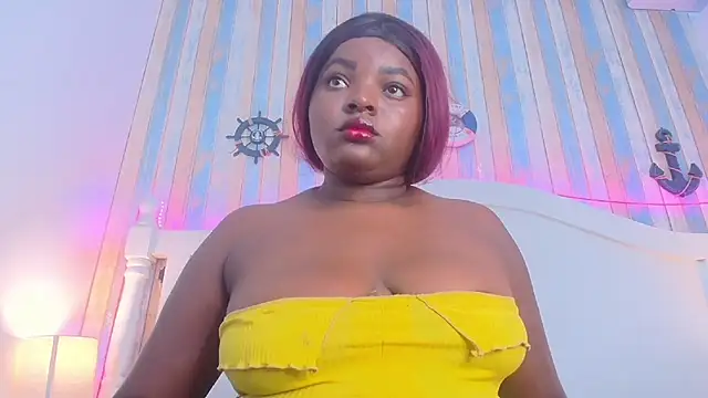 SaraThomass online show from April 20, 2:53 pm