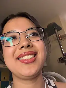 JanaraM  online show from March 23, 3:40 pm