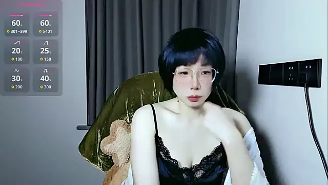 lin lin 520 520 online show from May 9, 5:48 pm