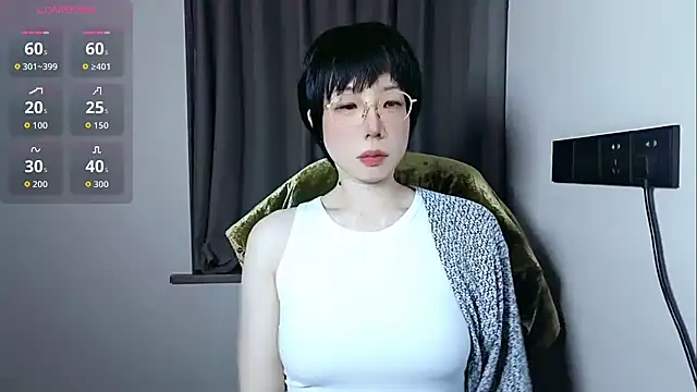 lin lin 520 520 online show from May 5, 5:16 pm