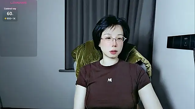 lin lin 520 520 online show from May 17, 3:00 pm