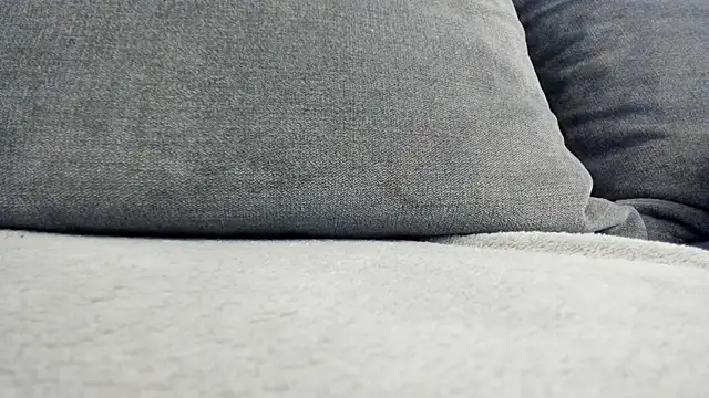 IvyTease  online show from June 12, 6:43 am