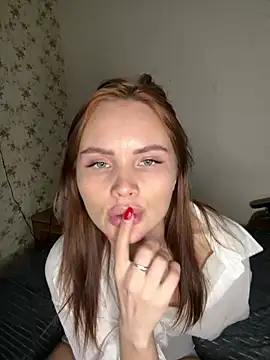 Emm lisser online show from March 11, 5:59 pm