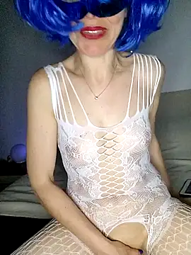 oursecretnights1 online show from April 10, 9:43 pm