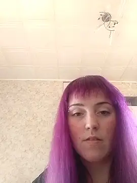 RuthJohnes online show from March 22, 2:12 pm