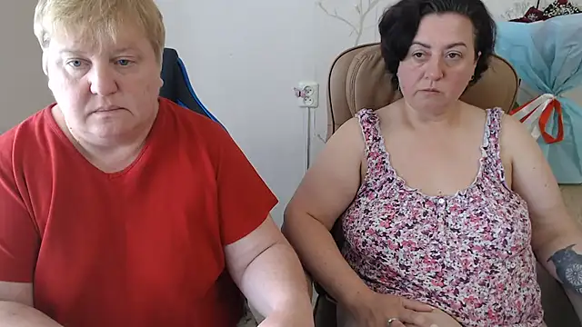 Lindy-Jeanie online show from July 25, 9:38 am