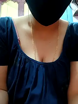 tulidas96778 online show from April 9, 2:03 am