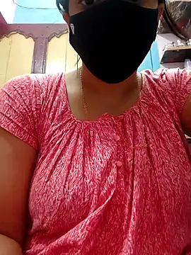 tulidas96778 online show from April 7, 1:07 am