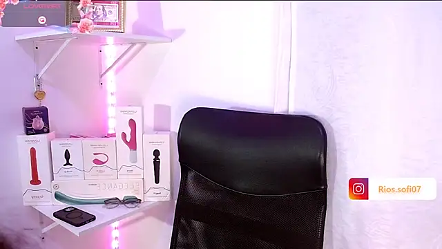 Ann Doll online show from March 27, 9:54 am