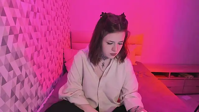 neat obsession online show from March 23, 1:28 pm