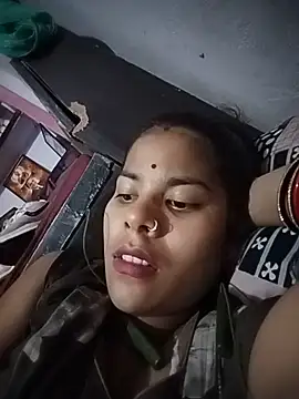 Pallavi cute online show from July 7, 5:05 pm