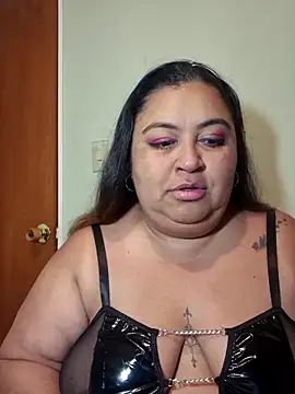 Curvy Dyva online show from March 21, 9:58 am