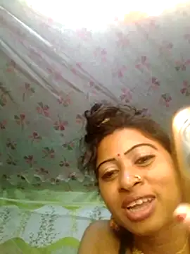 sexymoon2233 online show from March 18, 3:39 pm