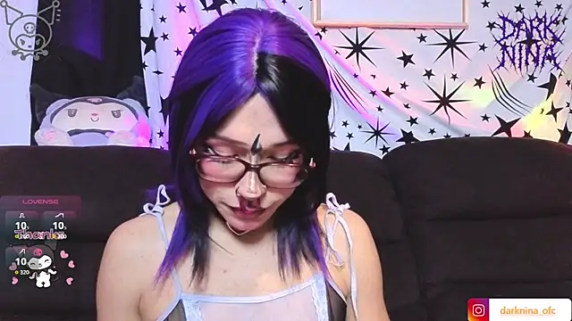 dark nina   online show from May 5, 1:41 am