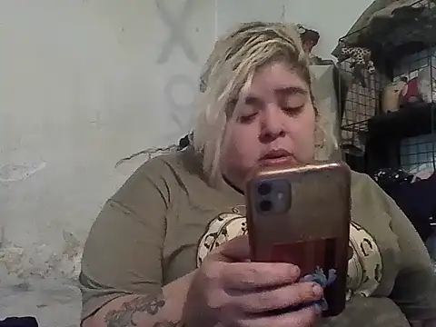 SWEETIESTDOLL online show from March 21, 7:41 pm