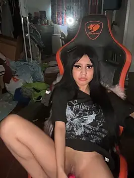 makeDollywet online show from April 9, 2:11 pm