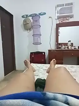 sexymomsn online show from July 1, 5:34 pm