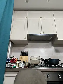 curly elise online show from March 25, 3:59 pm