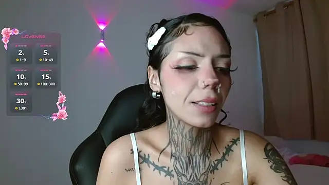 KoraRousse online show from April 12, 1:36 pm