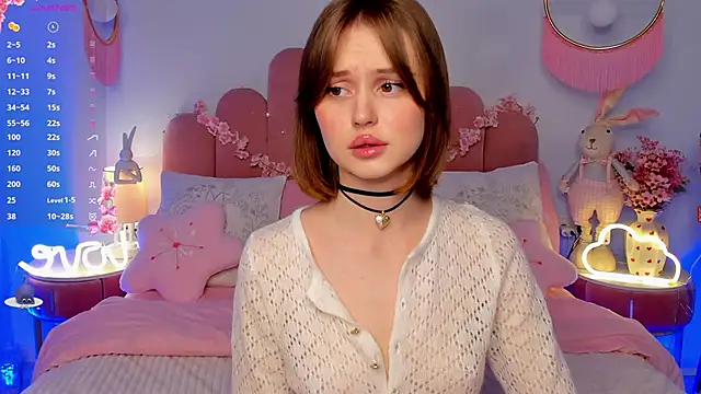 MariLew online show from April 4, 5:28 am