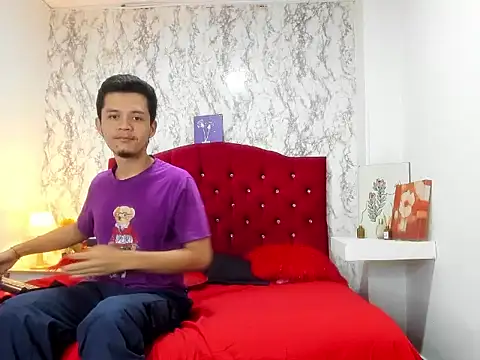 Alejandra and James  online show from March 30, 11:21 am