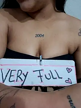 Whore Messy1 online show from March 31, 12:32 am