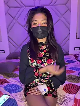 AngelByHeart online show from April 3, 5:22 pm