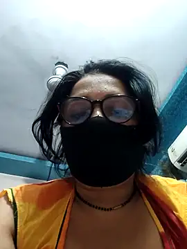 purvi46 online show from April 2, 6:16 pm