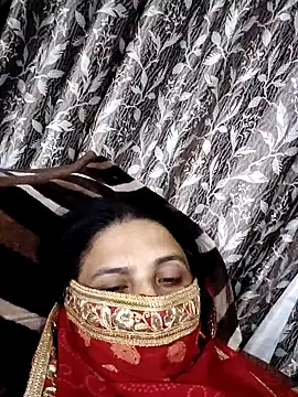 purvi46 online show from April 4, 6:51 pm