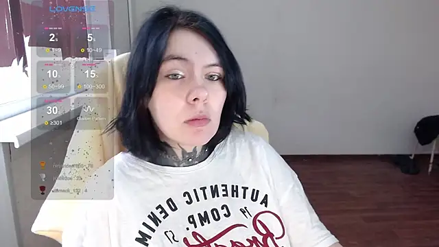 QwertyAnna Lbo online show from April 4, 12:53 am