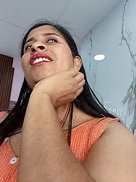 SofiaMendez1  online show from April 6, 3:02 pm