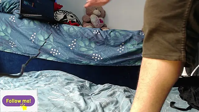 TianaBrow online show from April 1, 8:28 pm