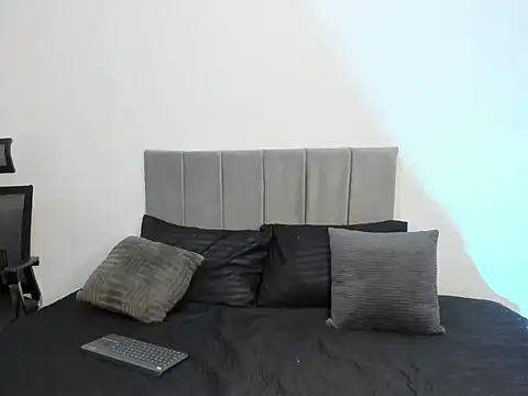 Pamela  83 online show from April 2, 8:06 pm