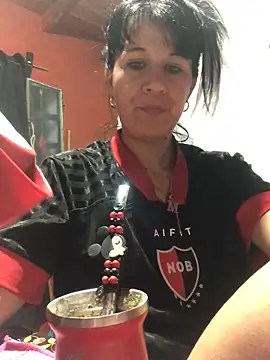 Laacoluu online show from April 13, 4:36 am