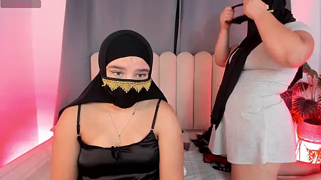 aziza dalila02 online show from April 14, 2:22 am