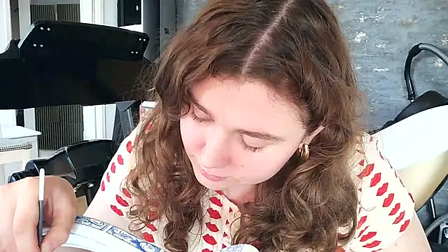 AmeliFoxi online show from April 27, 12:35 pm