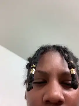 shayyy2997 online show from April 13, 6:09 pm