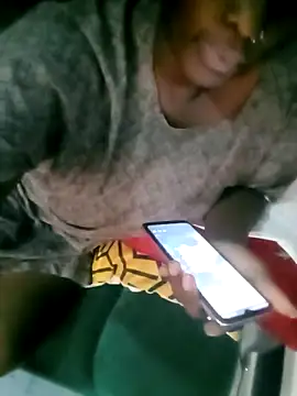 Temilayo12 online show from April 17, 2:19 pm