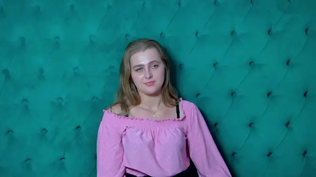 EllaBells online show from July 1, 10:59 am