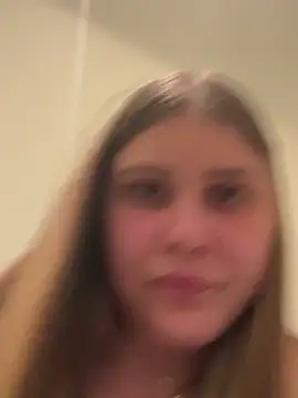 Pusziemily online show from April 24, 7:49 pm