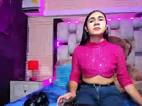MahiaraHot online show from June 20, 2:20 pm
