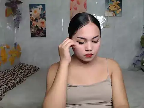 ur asiankat online show from July 20, 12:51 pm