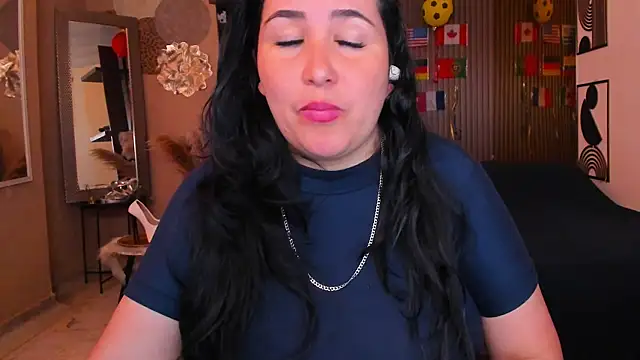 BBWLuxuryMuse online show from July 11, 1:11 pm