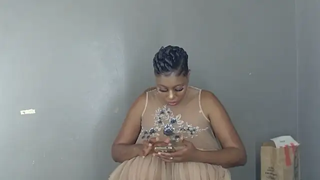 Bustyboobs1986xXx online show from June 30, 7:57 pm
