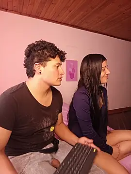 Wildseductor1 online show from August 6, 7:10 pm