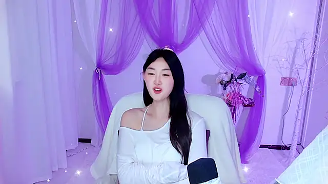 Tili Lucky online show from July 5, 3:35 am