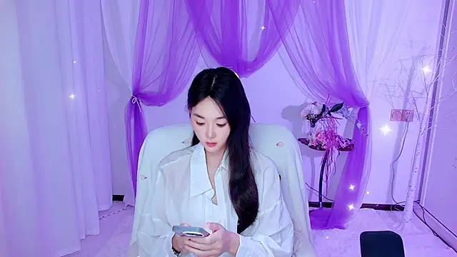 Tili Lucky online show from June 29, 1:23 am