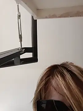 Ofeliafoxx online show from June 10, 4:49 pm